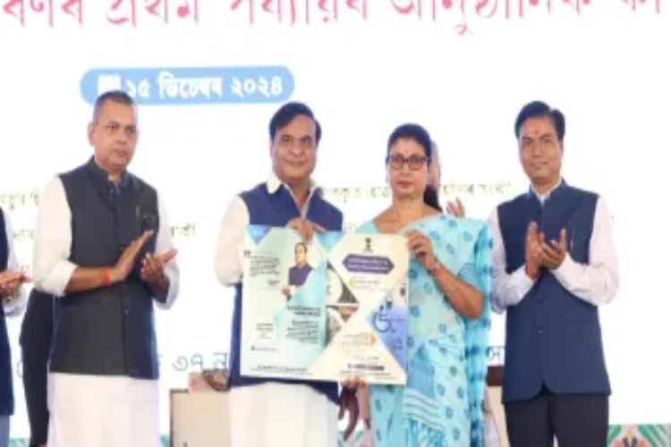 Assam: Himanta Sharma reviews preparations for supply of rice, sugar and salt at subsidized rates