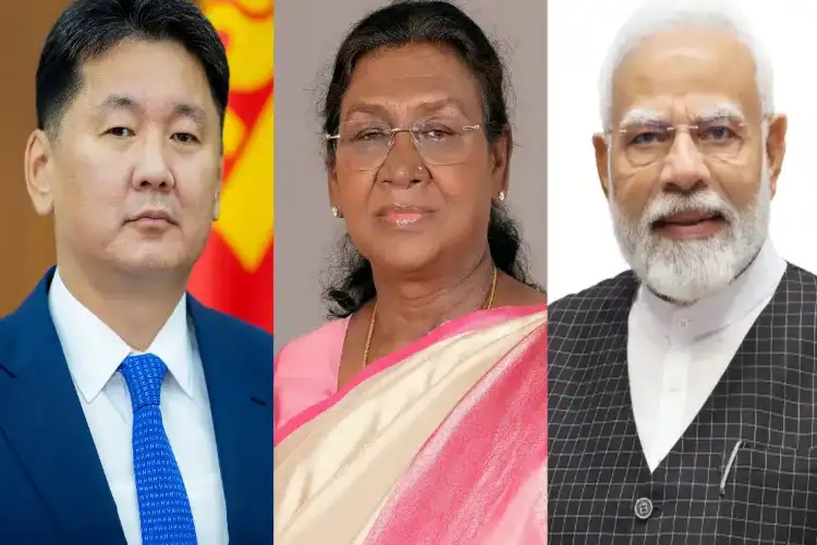 Prime Minister Narendra Modi meets Mongolian President Khurelsukh Ukhnaa