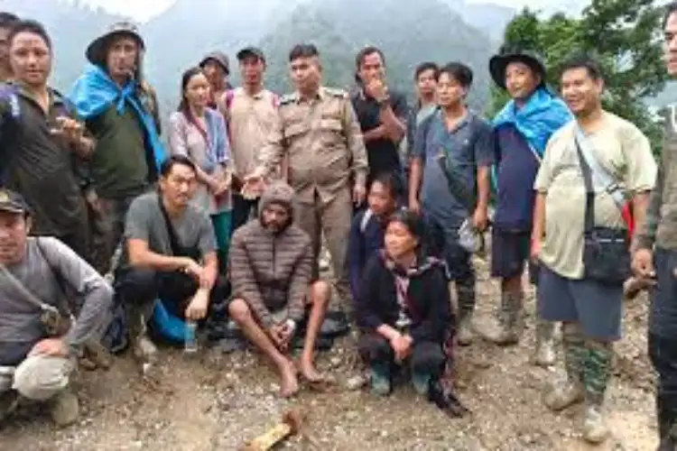 Army porter, missing for 20 days, rescued from Arunachal's Upper Siang