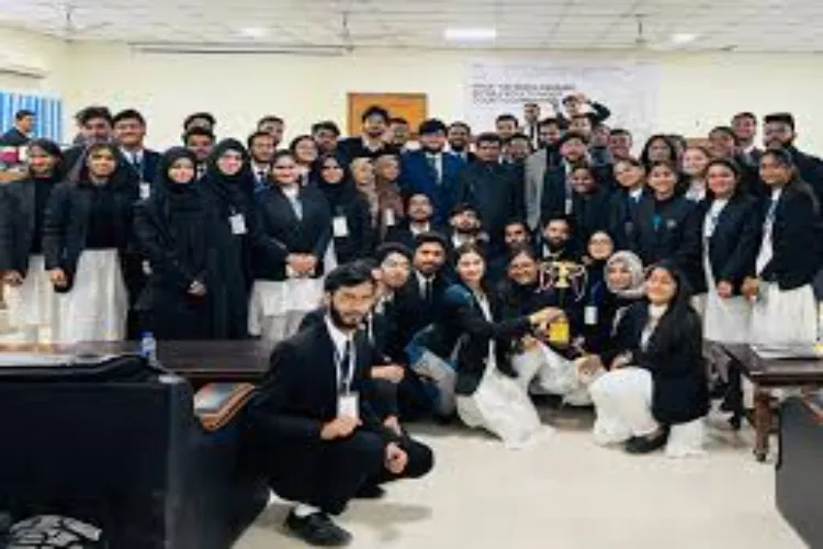 3rd Professor Hafeezul Rehman Inter-Departmental Moot Court Competition concludes at AMU
