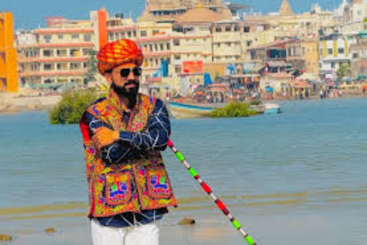 Surat's Rahul Chosla sets two world records in wooden stick twirling