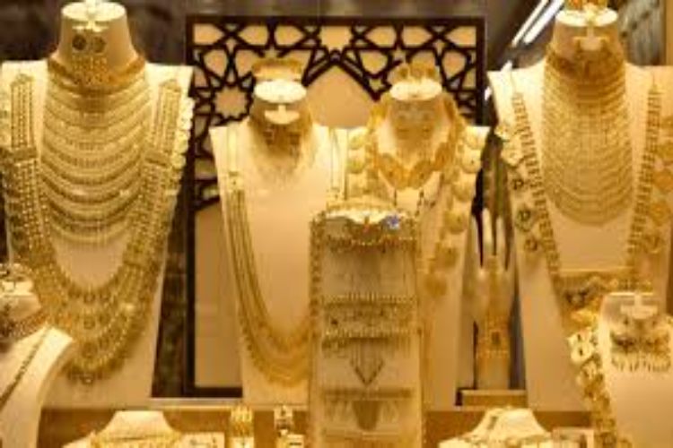 Digital gold sales are on the rise, disrupting the traditional jewellery market.