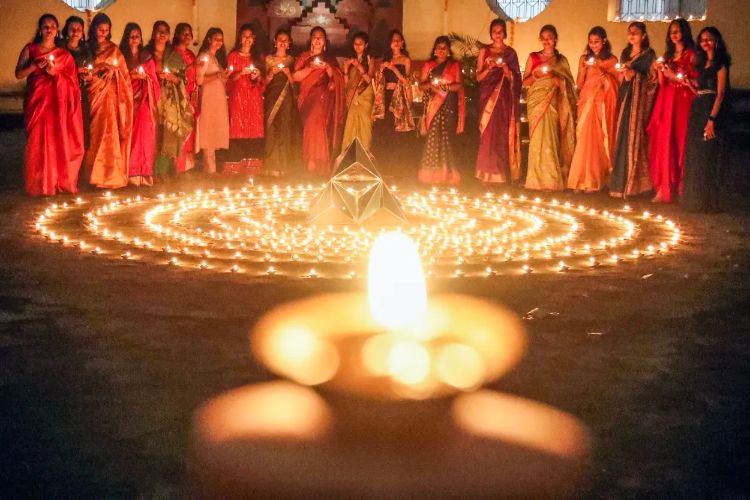 Diwali signifies the victory of knowledge over ignorance: Vice President Radhakrishnan