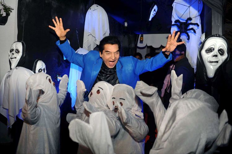 The role of the jailer in 'Sholay' was probably meant for Asrani: Sippy