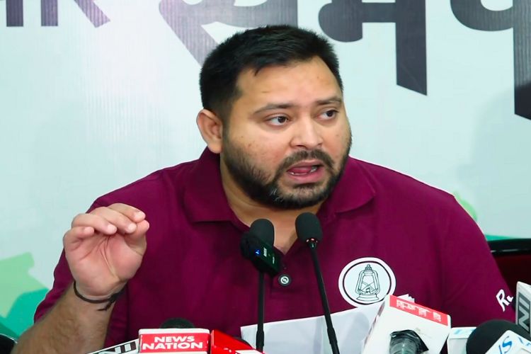 If the 'India' coalition government is formed, contract workers will be given compensation: Tejashwi Yadav