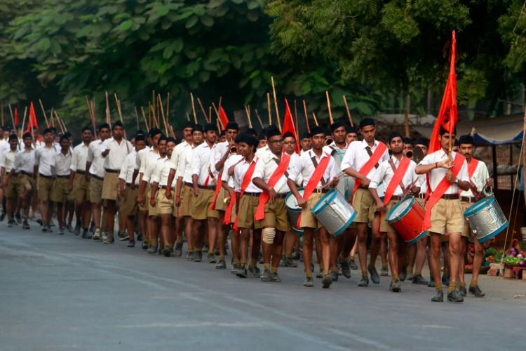 RSS is a patriotic organisation, the move to curb its activities is condemnable: Shinde