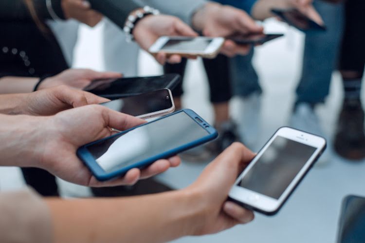 India's smartphone market grew by 3 percent in the July-September quarter