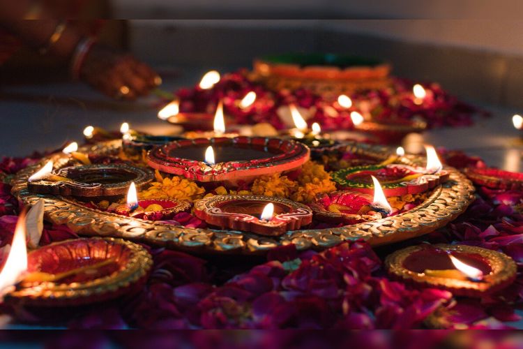 After Diwali, traders are now pinning high hopes on Bhide Duj, Chhath and the wedding season.