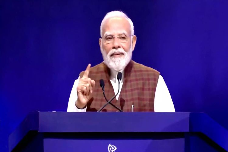 People will not forget 'Jungle Raj' for the next 100 years: PM Modi attacks RJD-Congress