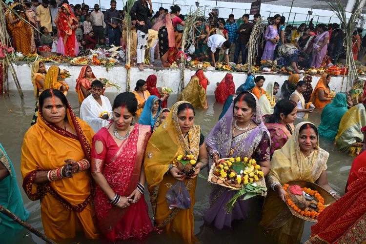 Chhath Puja preparations underway on war footing at over 1,300 ghats in Delhi: Minister