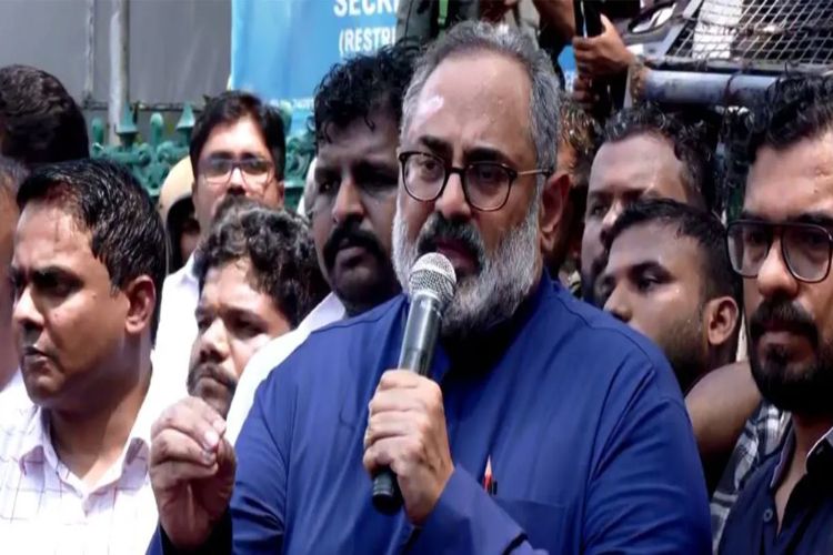 Sabarimala gold smuggling case: BJP begins round-the-clock protest outside the state secretariat.