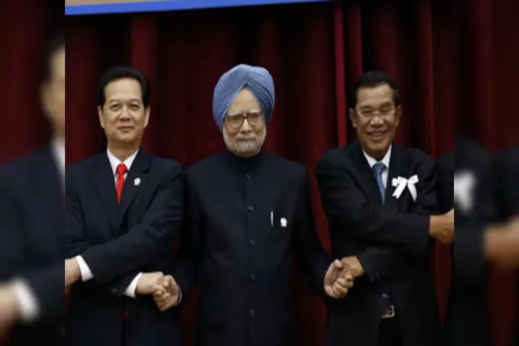 Congress remembers Manmohan Singh ahead of ASEAN summit