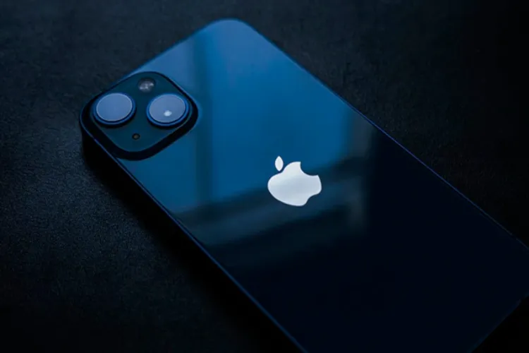 Fake Instagram iPhone sales racket busted, mastermind arrested