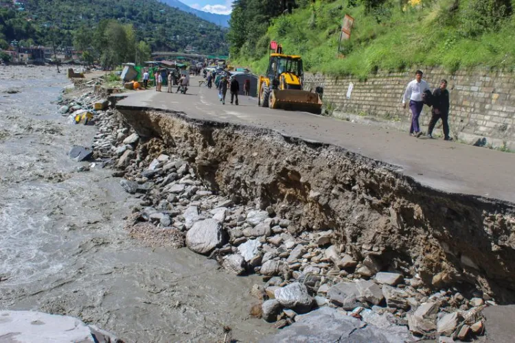 Himachal Pradesh suffered losses of Rs 46,000 crore due to natural disasters in four years