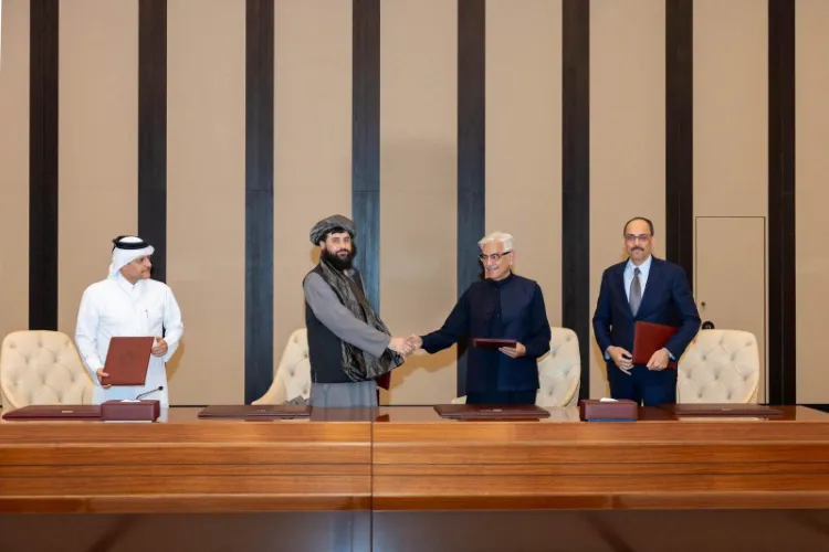Peace talks between Pakistan and Afghanistan continue for the third day, no agreement yet