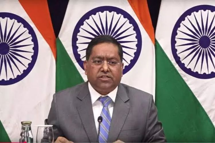We are committed to the sovereignty and territorial integrity of Afghanistan: India