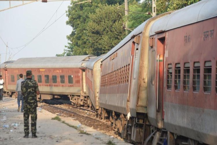 NHRC asks Railways to probe 