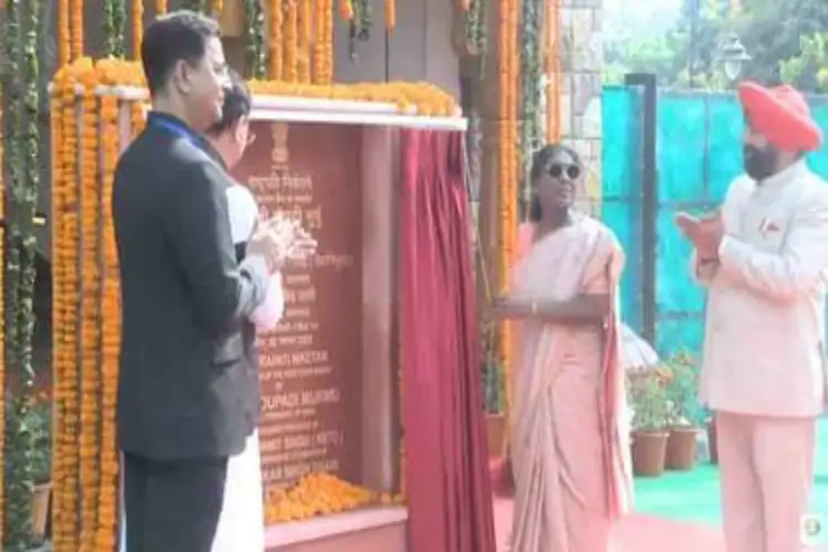 President Murmu inaugurates foot overbridge on Rajpur Road during her visit to Uttarakhand