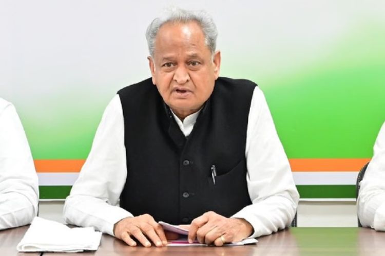 Strict action should be taken against those who are negligent in road safety: Ashok Gehlot