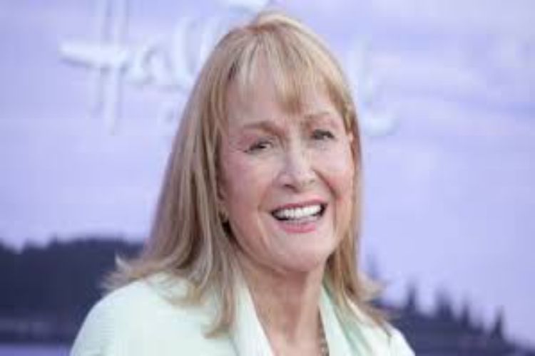 Hollywood actress Diane Ladd has passed away, she breathed her last at the age of 89.