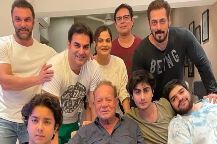 Arhaan Khan shares rare throwback of Salman Khan with father Salim Khan