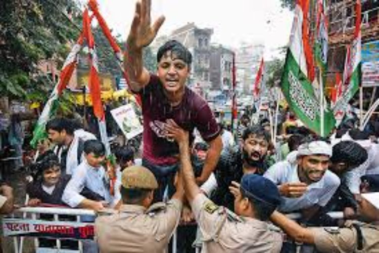 BJP is trying to 'steal' the elections in Bihar; the youth and 'Gen Z' should stop them: Rahul