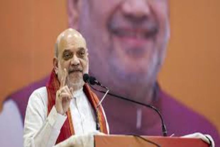 Lalu, Rabri, and Rahul have no agenda for the development of Bihar: Amit Shah