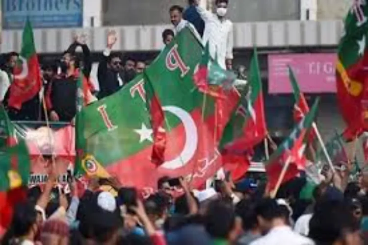 Pakistan: Opposition holds nationwide protest against 27th Constitutional Amendment