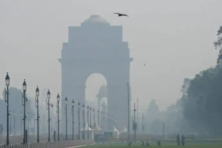 Air quality in Delhi remained in the 'very poor' category
