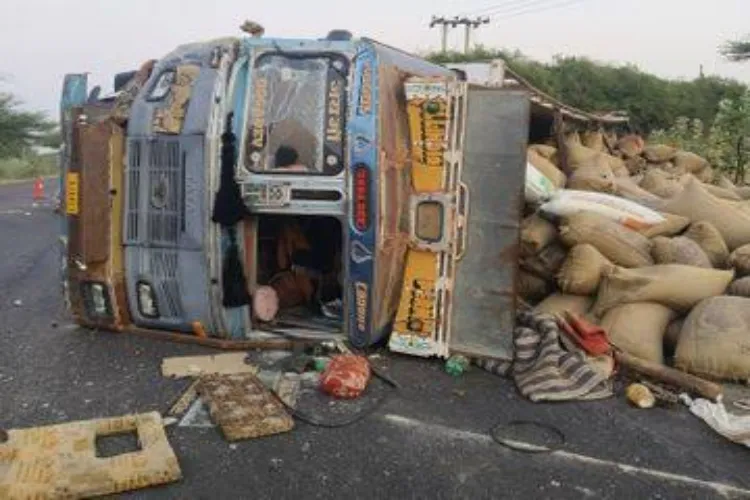 Rajasthan: Five killed, 14 injured in truck and tempo collision in Jodhpur