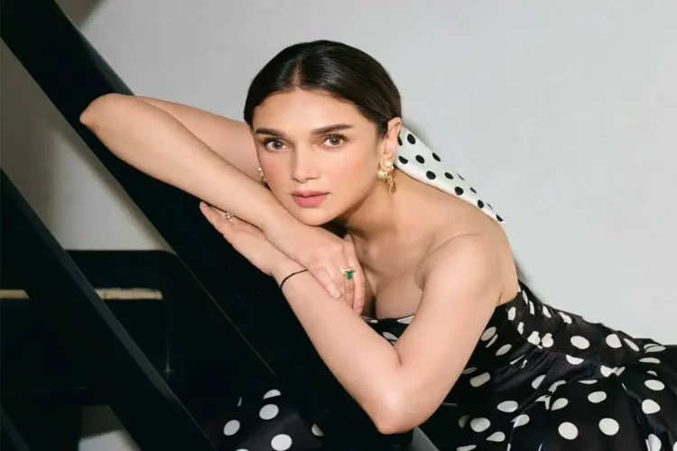 Aditi Rao Hydari warns against fake WhatsApp accounts