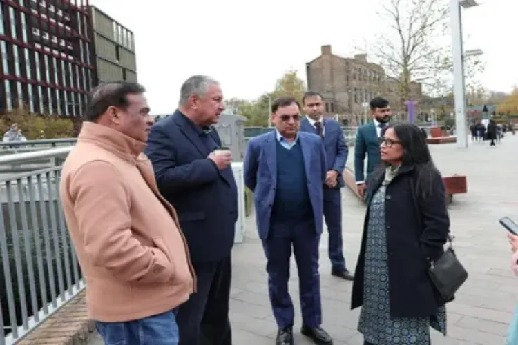 Assam CM signs 'Letter of Intent' to bring Vrindavani Vastra