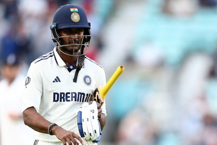 Sudarshan and Jurel faced the spinners wearing one pad.