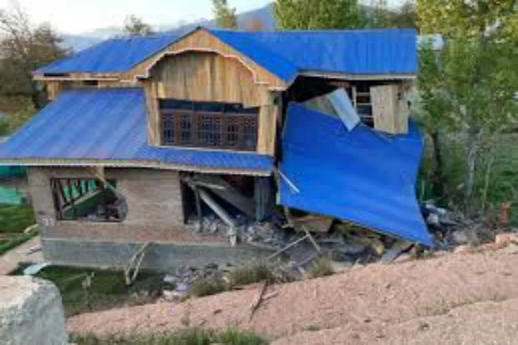 Crackdown on terror funding in Pulwama, Mubashir Ahmed's property seized