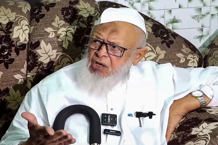 Udit Raj supports Maulana Arshad Madani's statement, questions discrimination