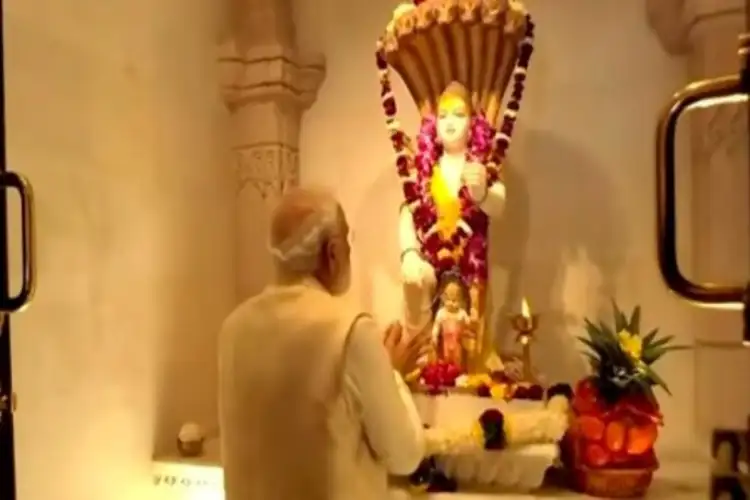 PM Modi offers prayers at Saptmandir ahead of flag-hoisting at Ayodhya Ram Temple