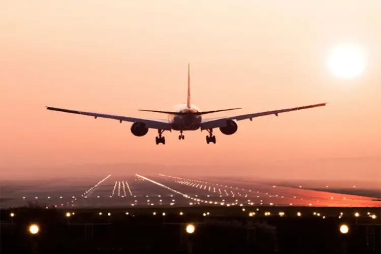 Ethiopian volcanic ash halts international flights as 7 cancelled, 12 delayed amid airspace disruption