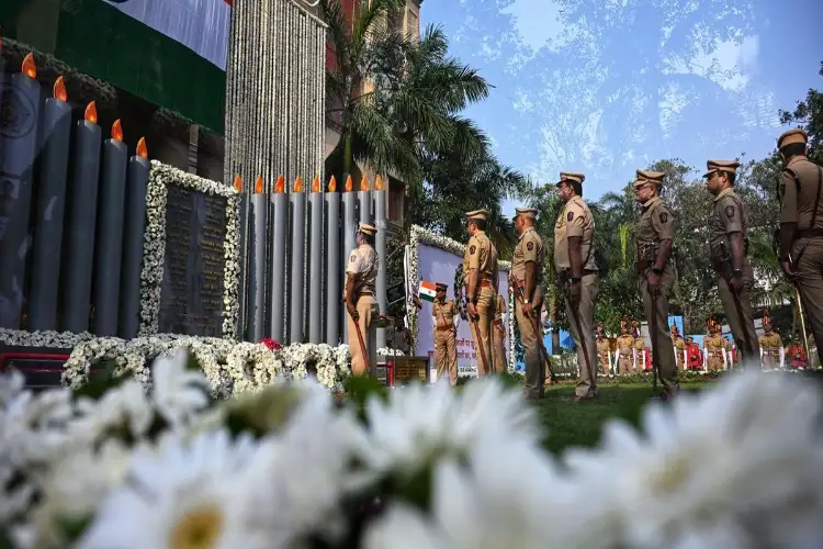 Tributes paid to martyrs on 26/11 Mumbai terror attack anniversary