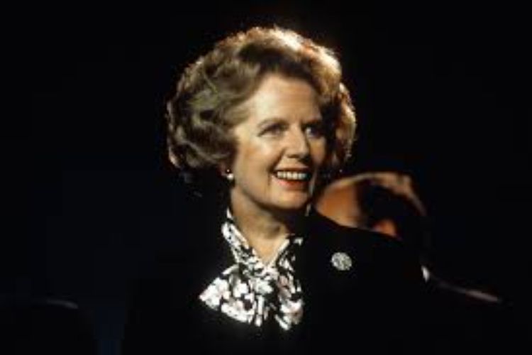 November 28: Britain's 'Iron Lady' Margaret Thatcher resigns