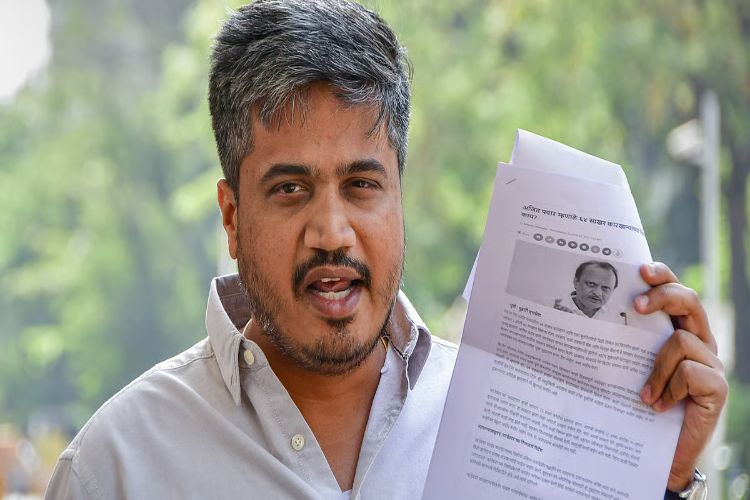 Rohit Pawar demands investigation into allegations of PWD employee trying to embezzle crores of rupees