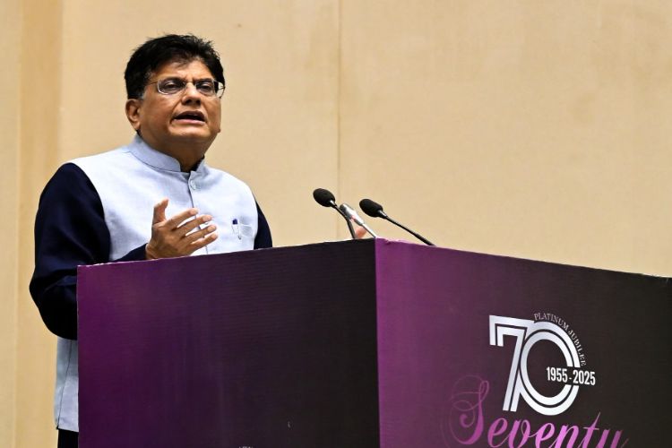 India actively negotiating trade deals with US, EU: Goyal