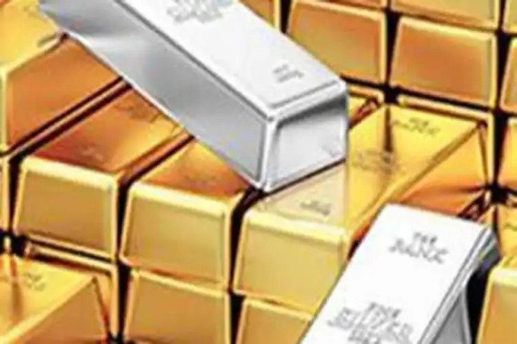 Global commodity prices expected to decline by roughly 7%, precious metals to rise 5% in 2026: Report