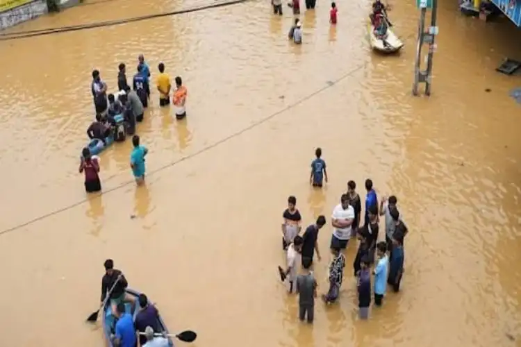 Cyclone Ditwah leaves Sri Lanka devastated: 193 dead, 228 missing in widespread floods