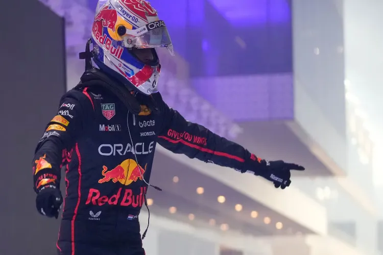 Verstappen wins Qatar Grand Prix, title fight reaches final race in Abu Dhabi