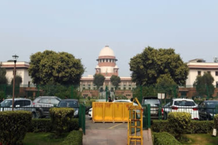 SC refuses to extend deadline for uploading Waqf property details on 'Umeed' portal