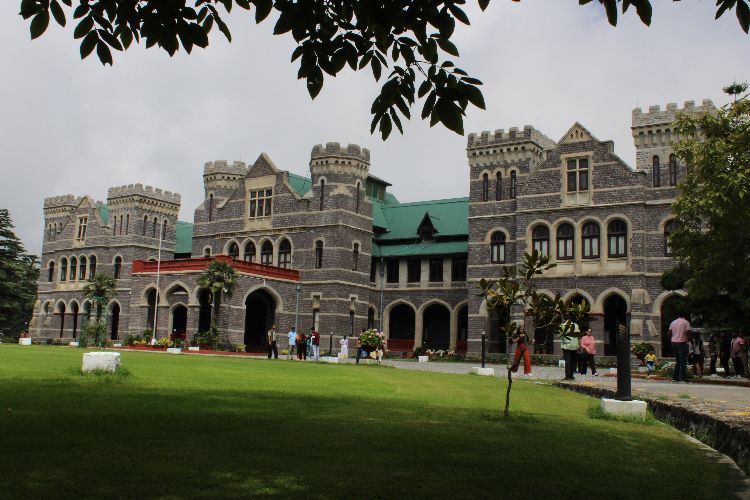 Raj Bhavan in Uttarakhand has been renamed as Lok Bhavan.