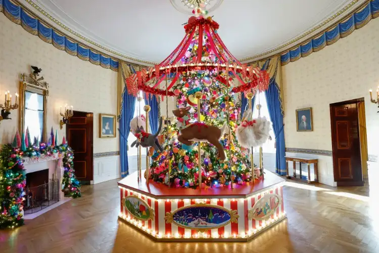 MERRY AND BRIGHT ‘Dignity restored!’ Melania Trump’s White House Christmas decorations hailed after years of Jill Biden’s ‘clown shows’