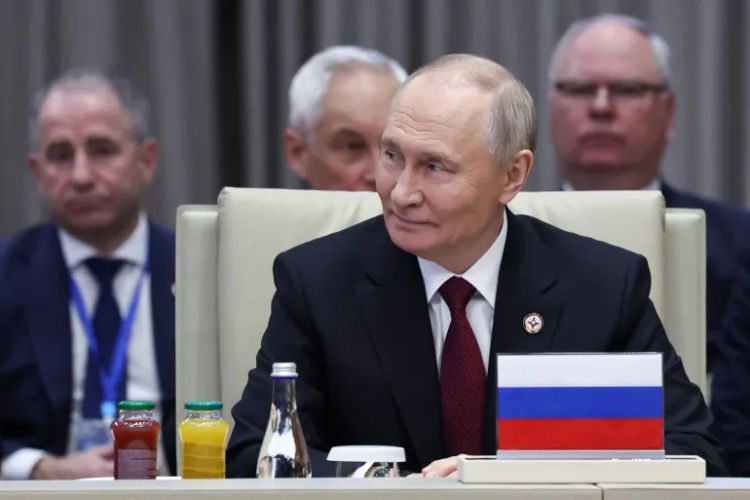 Ukraine peace talks productive, but deadlock over territories: Putin's adviser