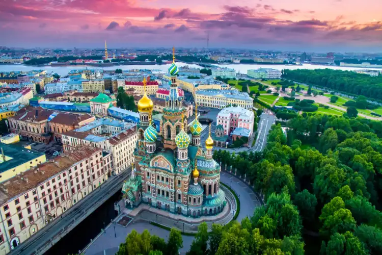 A Tour of Russia's Top Tourist Destinations: A Blend of Unique History, Culture, and Natural Beauty