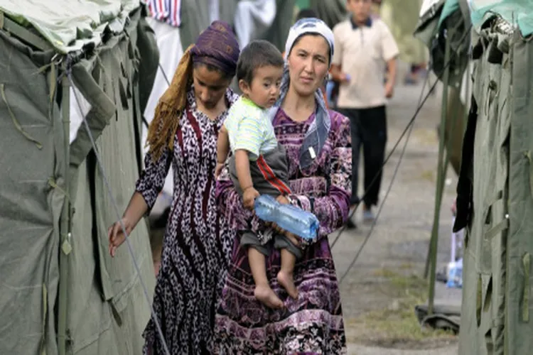 The crisis deepens for 12 Pilibhit laborers stranded in Kyrgyzstan, the district administration has sent a detailed report to the Home Department.